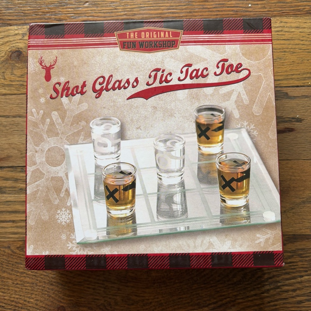 The Original Fun Workshop Shot Glass Tic Tac Toe